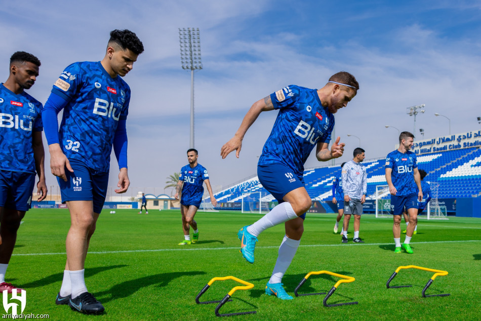 دياز يختبر إعداد الهلال أمام الشرق