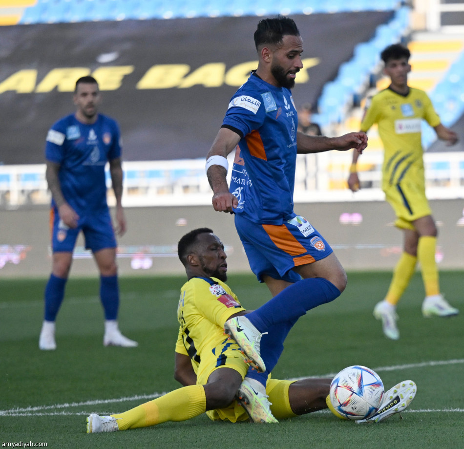 رأسية كادش تنقذ التعاون أمام الفيحاء