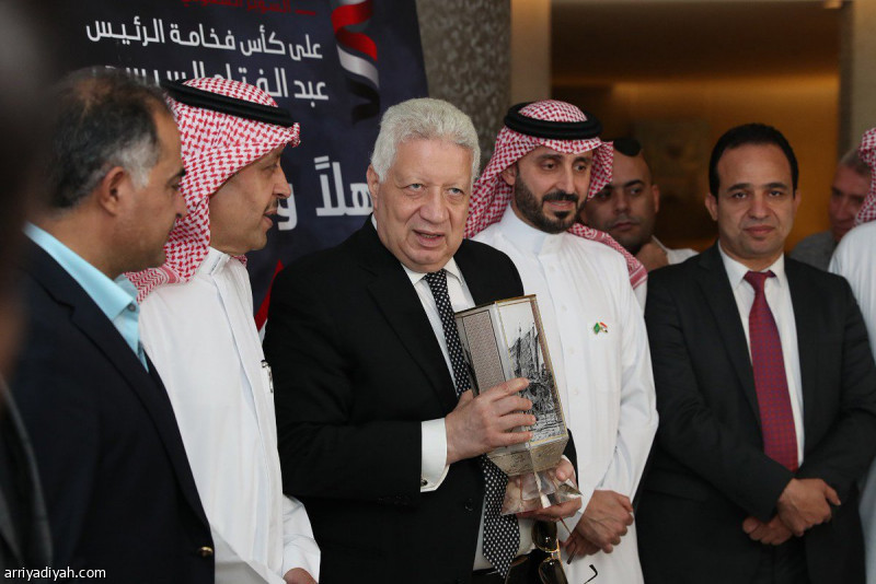مرتضى منصور يطالب بحكام أجانب لمباريات الزمالك