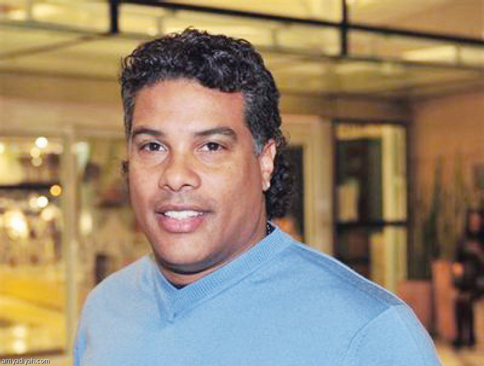 هدية تورط رونالدينيو