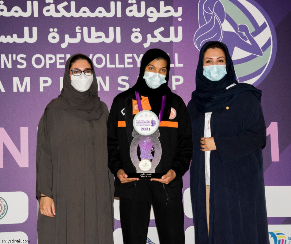 فينيكس يحلق بلقب بطولة السيدات الأولى للكرة الطائرة