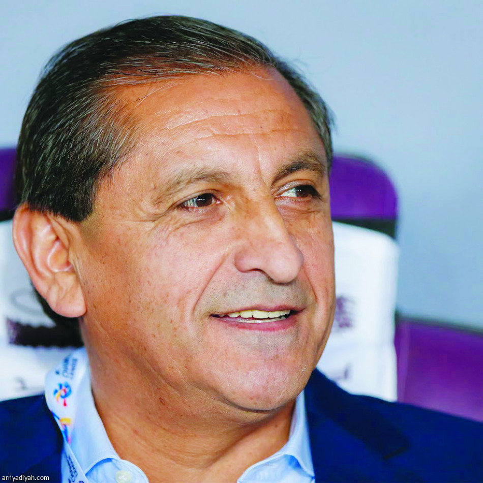 عشرون لاعبا يحرجون دياز