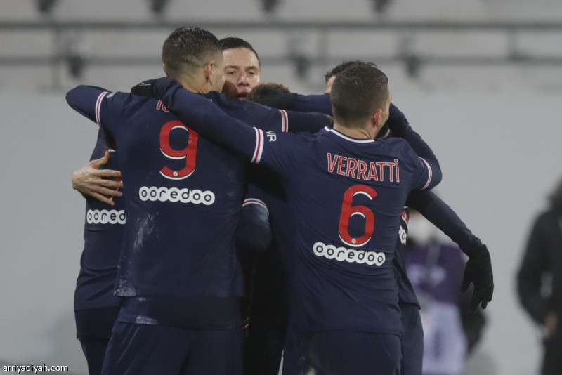 بوتشيتينو.. يحصد اللقب الأول في التدريب