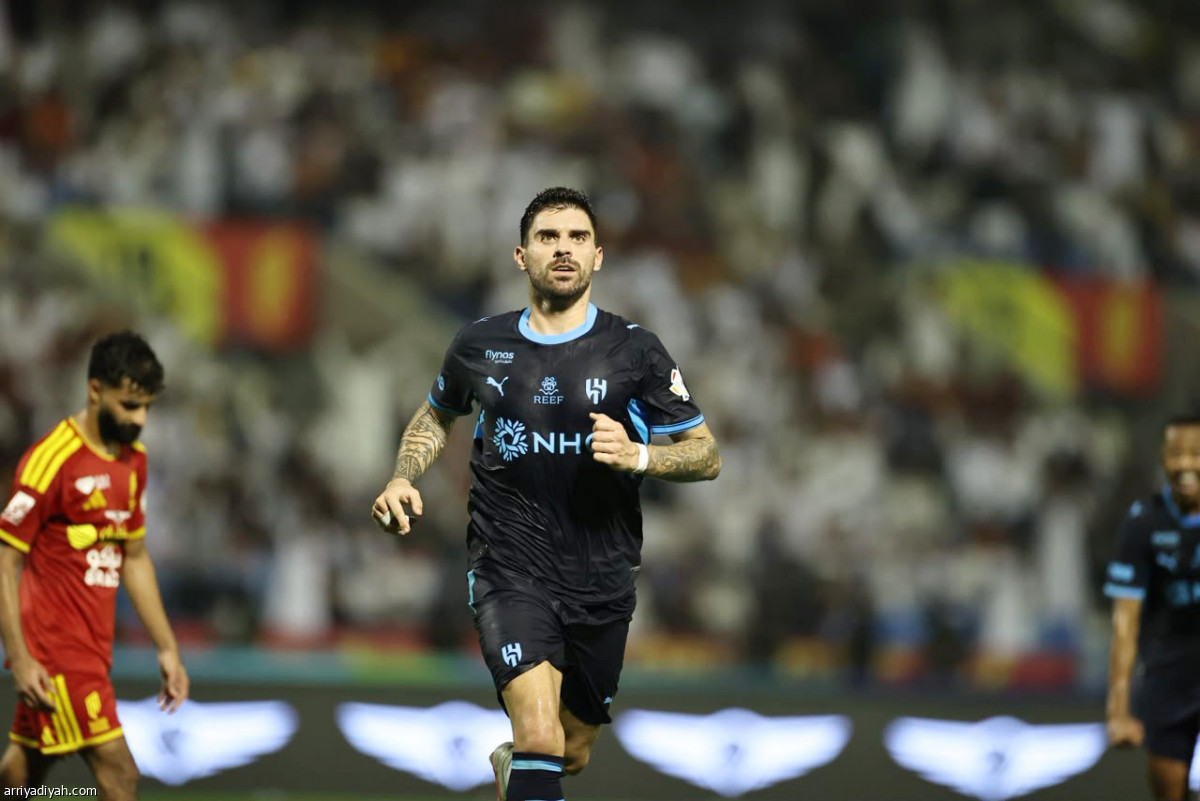 هلال الصدارة
