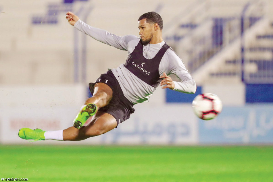 الهلال
يبدأ رسم خطة أحد