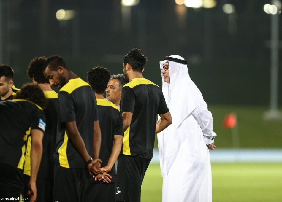 رئيس الاتحاد للاعبين: ابتعدوا عن الانفعالات أمام النصر