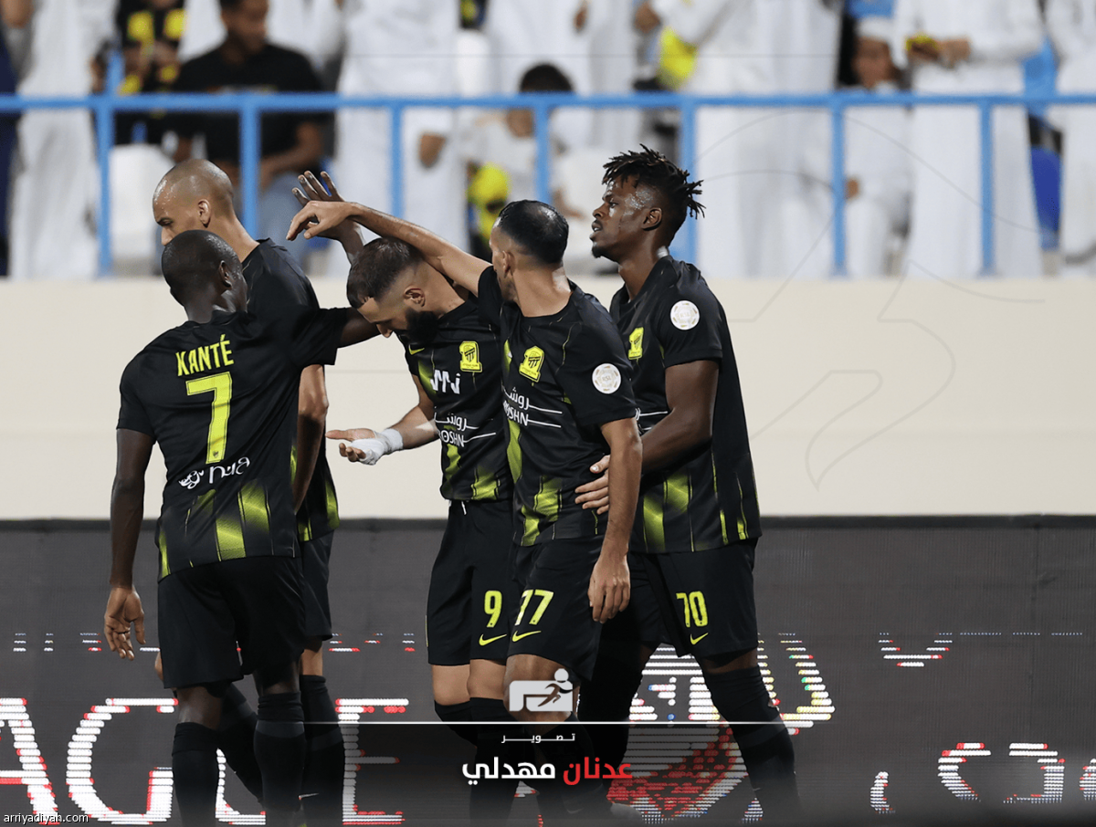 الاتحاد.. 15 نقطة