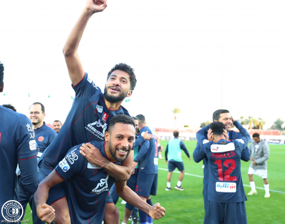 ضمك..
100% أمام الطائي