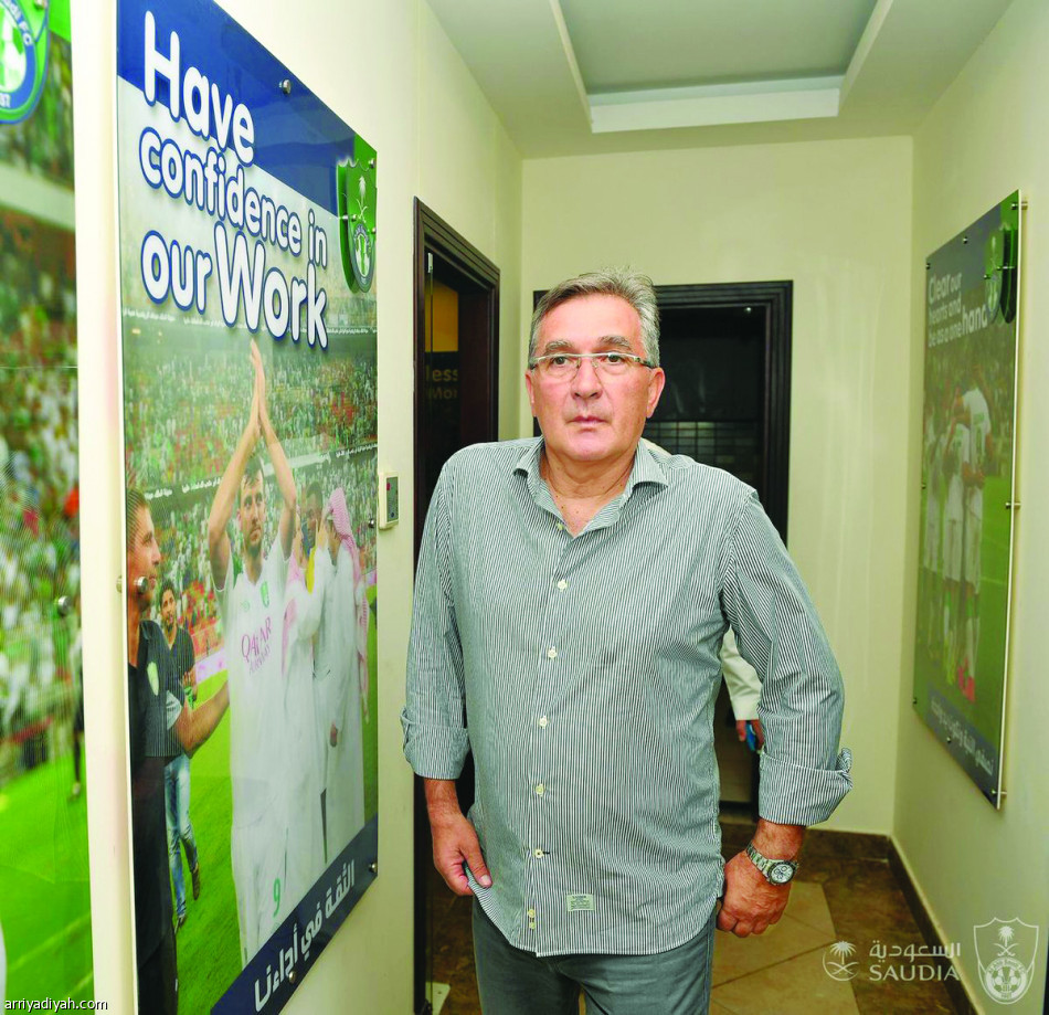 برانكو
يتفقد منشآت الأهلي