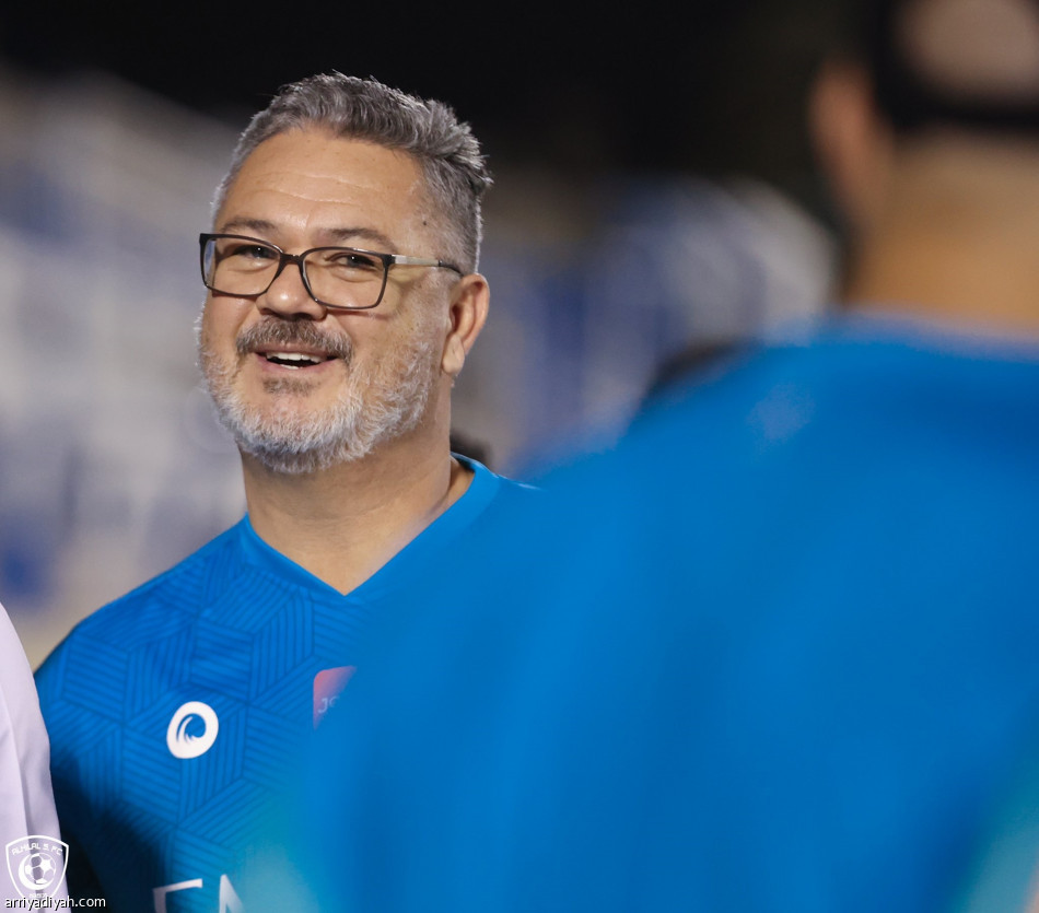 أجانب الهلال يتقدمون عودة الفريق