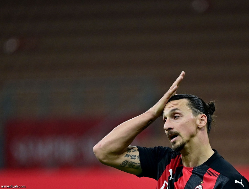 فيرونا يحرم ميلان من الابتعاد بالصدارة