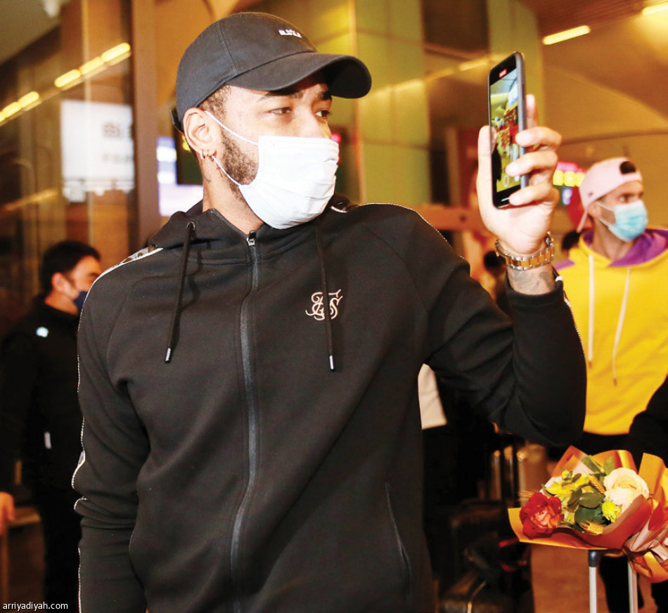 بعد 100 يوم.. 
ووهان ينهي الترحال