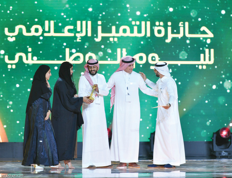 الإعلام.. 
تحتفي بالأعمال الوطنية