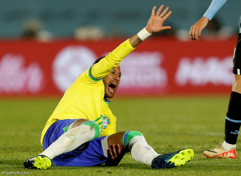 Neymar’s Injury Under Examination: Brazilian Team Doctor Provides Update