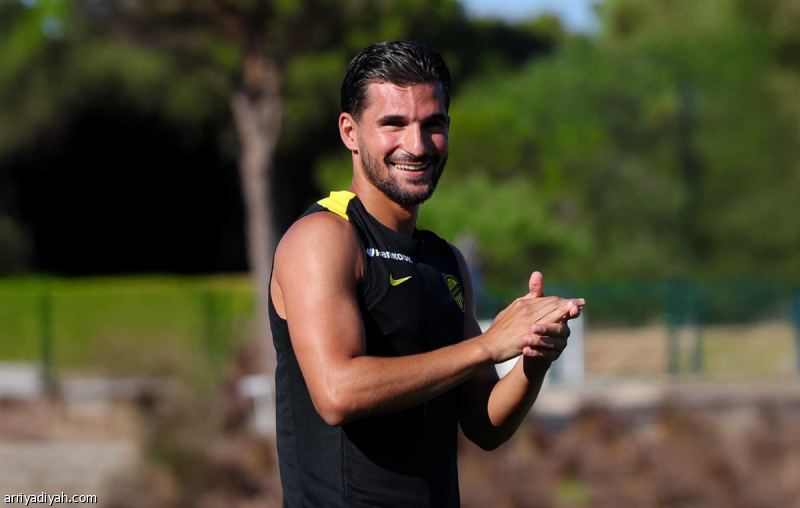 اختبارات تحدد مدى جاهزية حسام عوار لمباراة الاتحاد ضد الشرطة العراقي في دوري أبطال آسيا