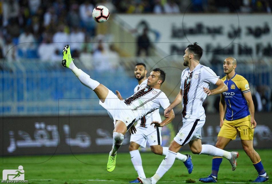 موسى يقود النصر إلى مطاردة الهلال