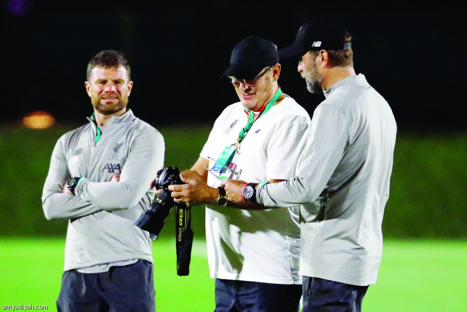 كلوب
بين أستون فيلا ومونتيري