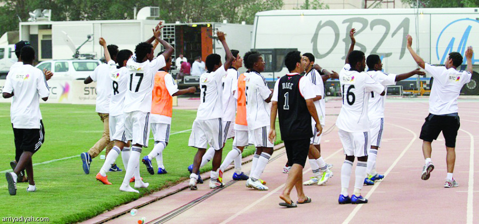 الشباب يخطف القمة والاتفاق وصيفا والنصر يتراجع للثالث