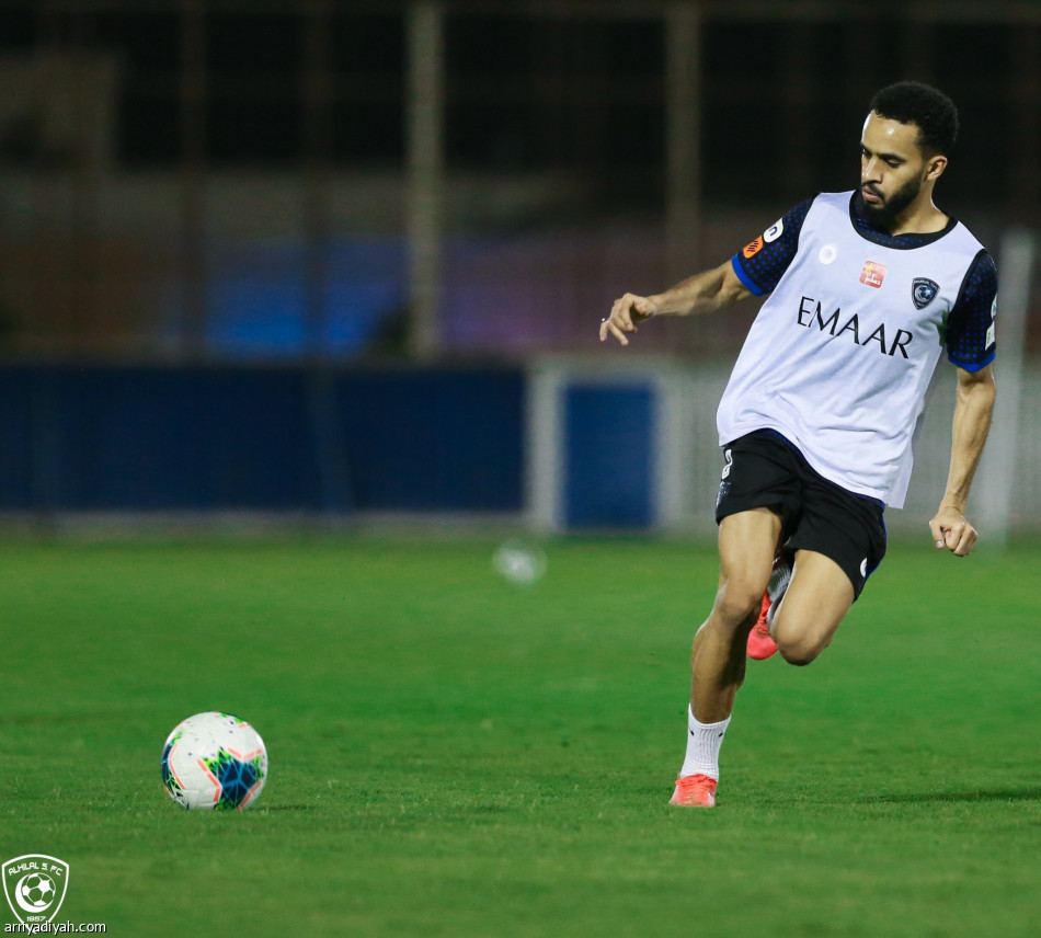 كاريلو والمعيوف يقودان تدريبات الهلال