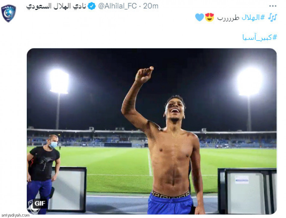 النصر والهلال..
 1.2 مليون تغريدة