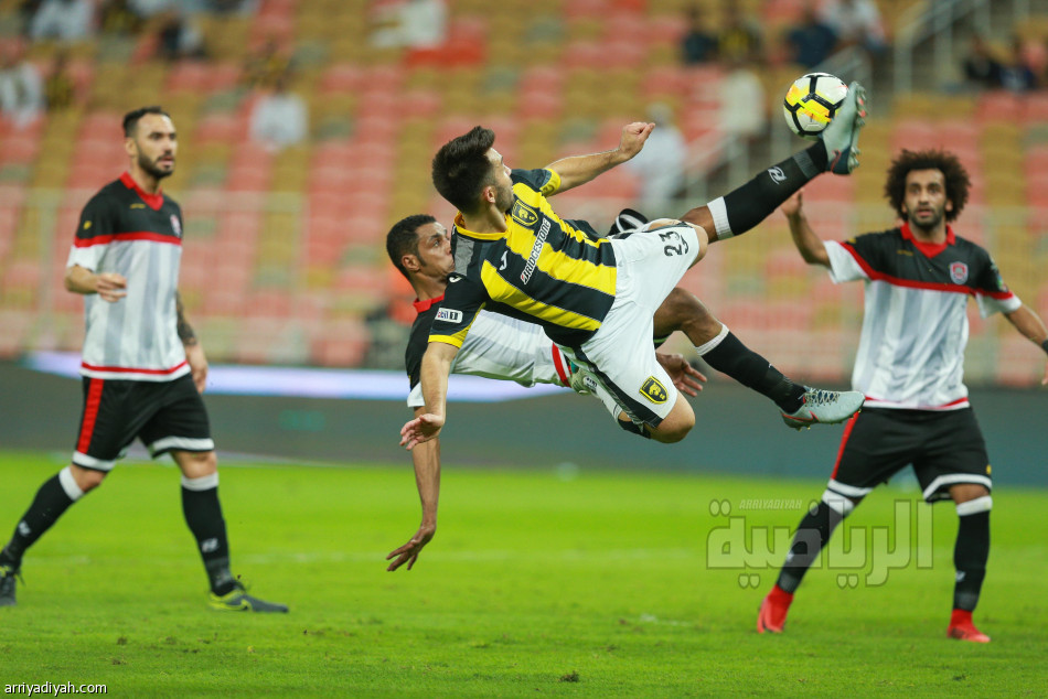 الاتحاد يكسر عقدة 