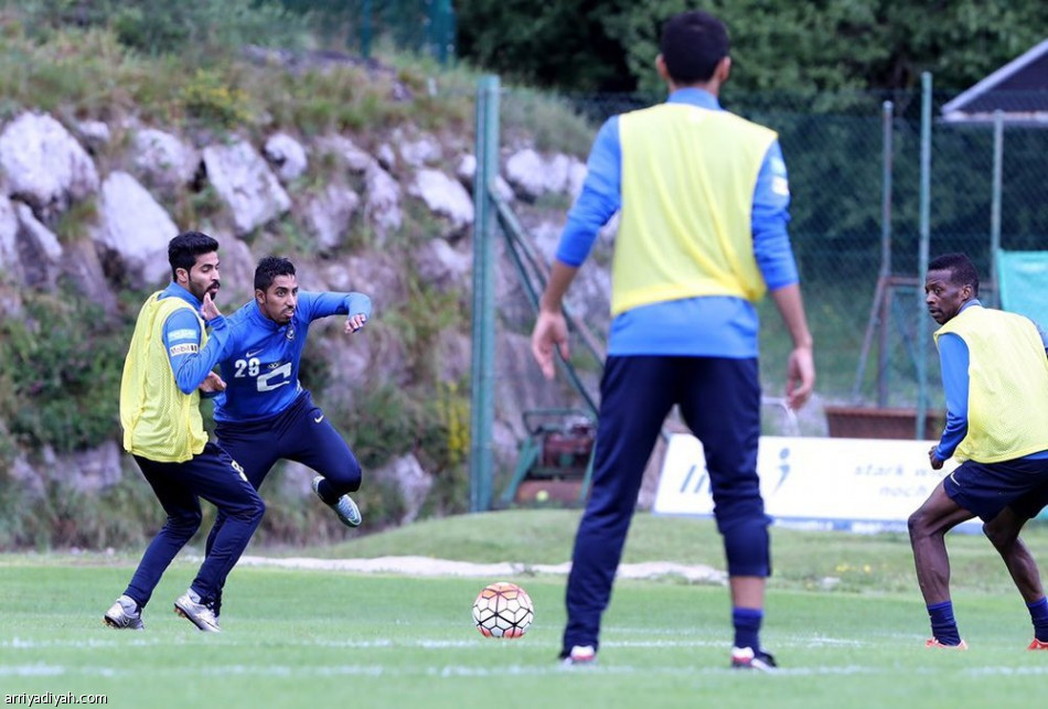 جحفلي يقص شريط الحزم في الهلال