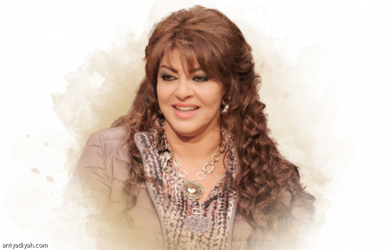 هالة:
أرفض استغلال اسمي