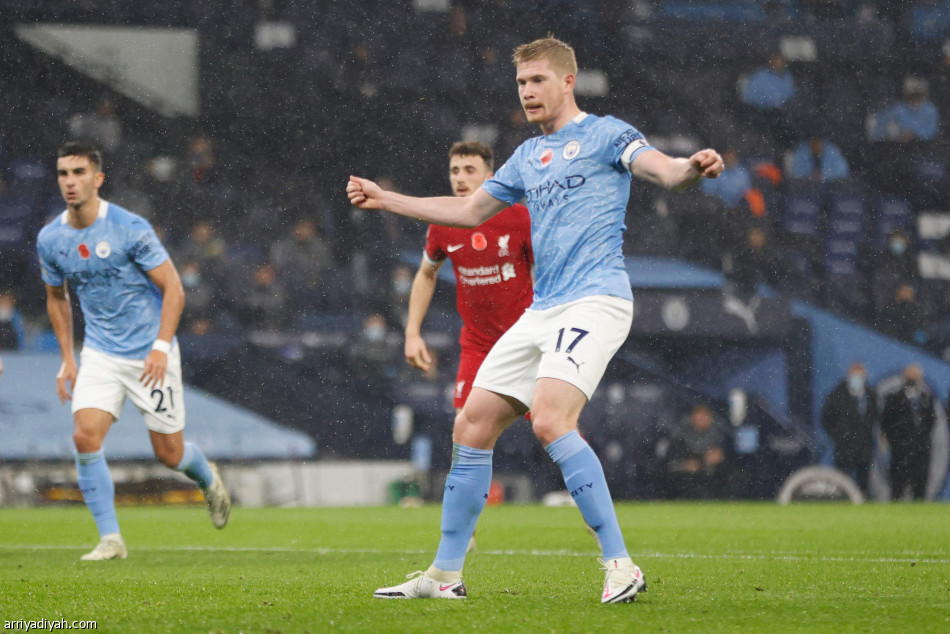 ليفربول يفقد الصدارة.. والسيتي يفرط بالنقاط