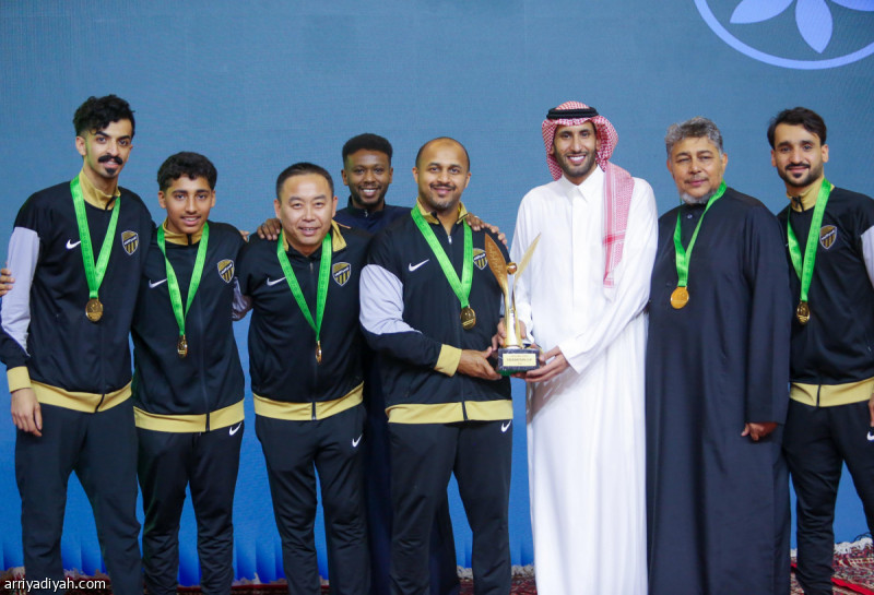 الاتحاد بطل الطاولة