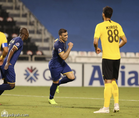 نجح المغربي عبدالرزاق حمدالله في بلوغ هدفه الـ13 لفريقه النصر، منذ عودة المنافسات الكروية بعد التوقف بسبب فيروس كورونا، وغاب عن التسجيل في أول مباراة أمام الهلال، ثم سجل عبر 8 مباريات متتالية، منها 7 في دوري المحترفين السعودي، وواحدة أمام سباهان الإيراني في دوري أبطال آسيا.