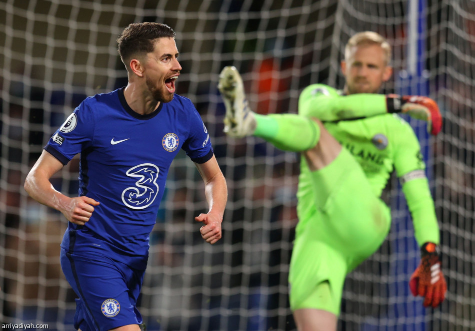 تشيلسي يعبر ليستر.. ويخطف الثالث