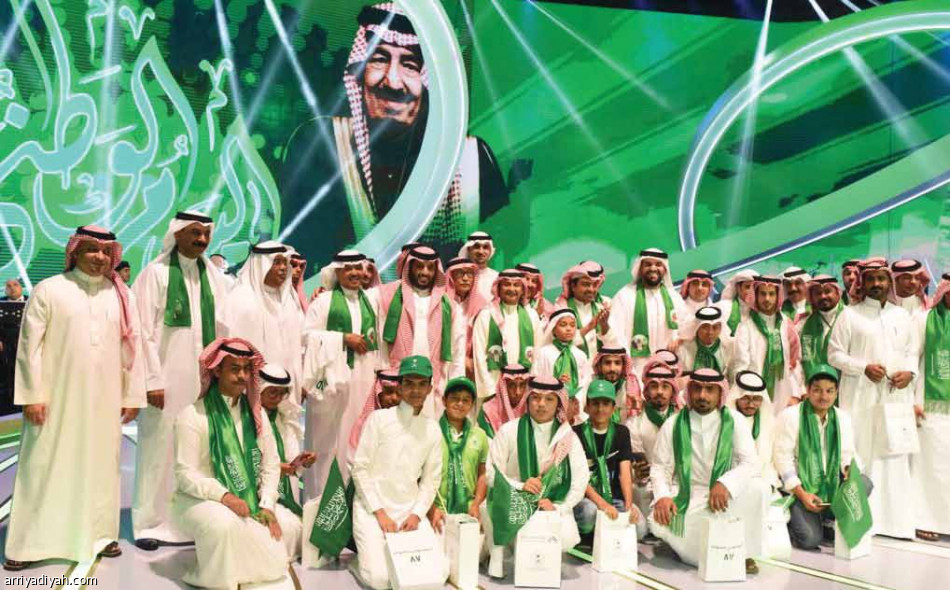 حفل الجوهرة الكبير.. 11 فنانا تغنوا بالوطن