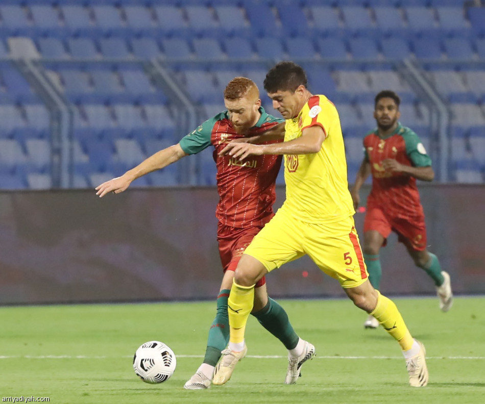 القادسية يثأر من الاتفاق بـ«3 جزائيات»