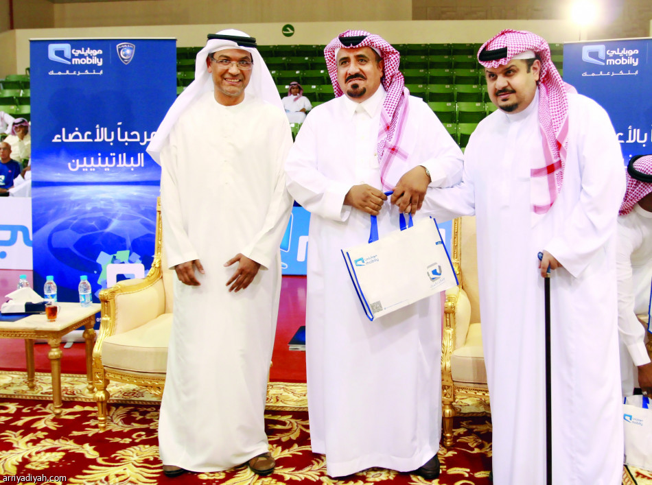 الهلال و موبايلي يحتفلان بالبلاتينيين وكأس ولي العهد