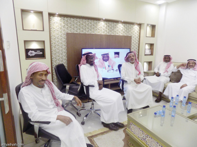 معايدة.. تجمع قدامى النصر والهلال