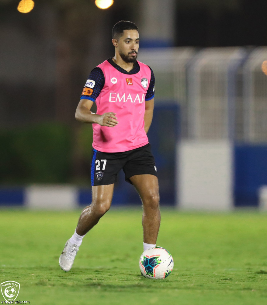 الهلال.. «عرض مرئي» قبل الفيصلي