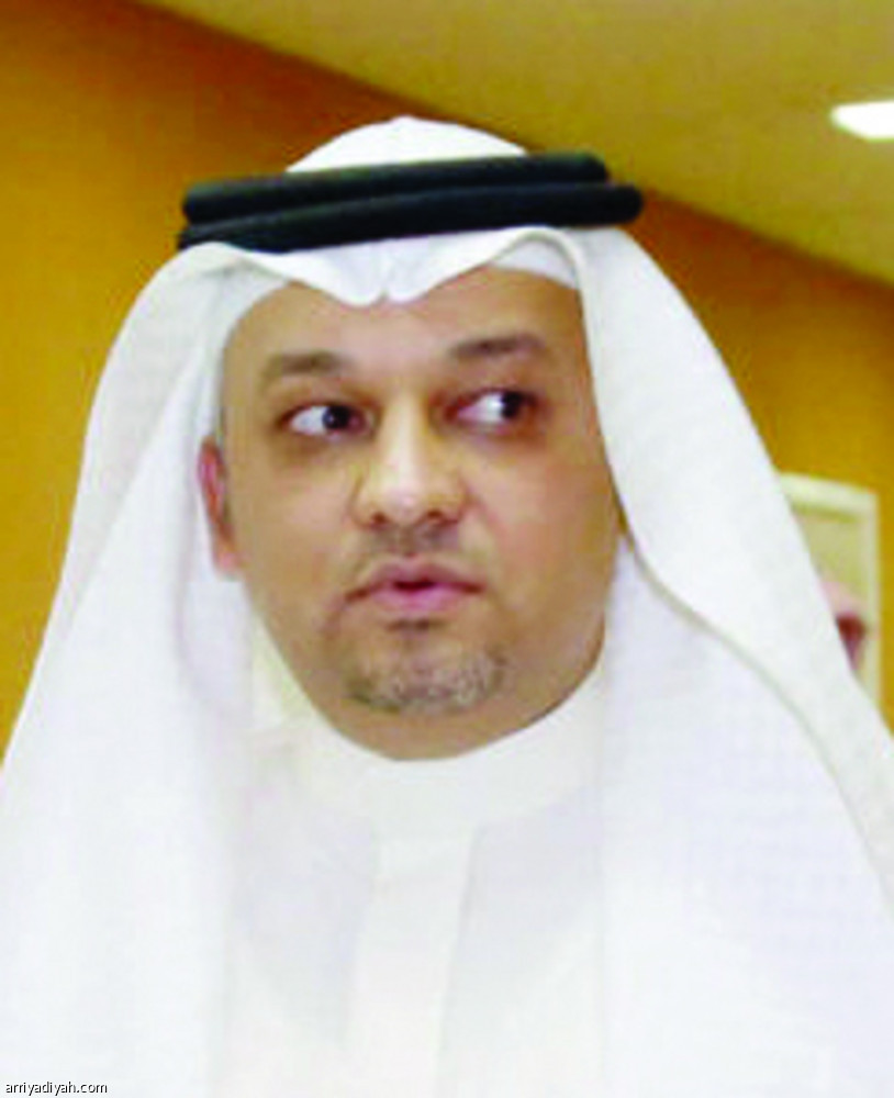 عقد مدرب الأخضر يضع الصنيع مديراً للاحتراف