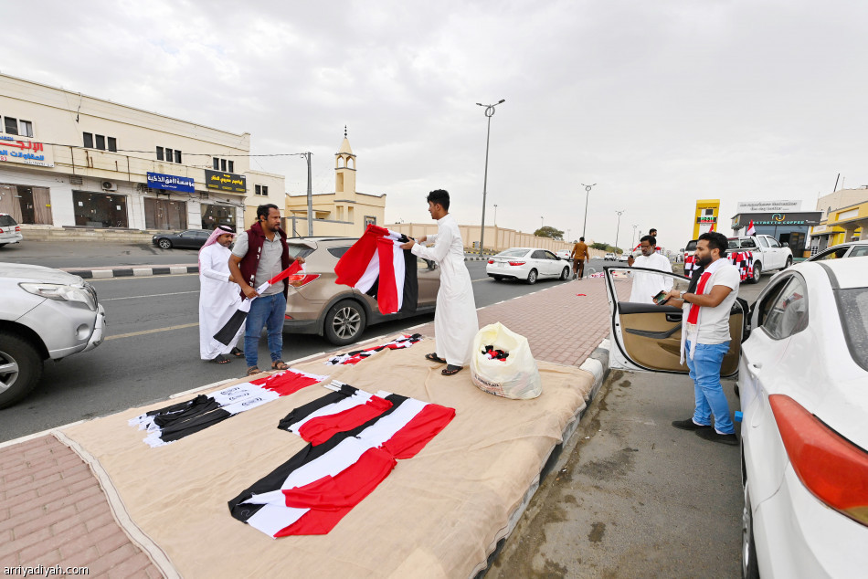 الأحمر
يستهدف السودة والفن