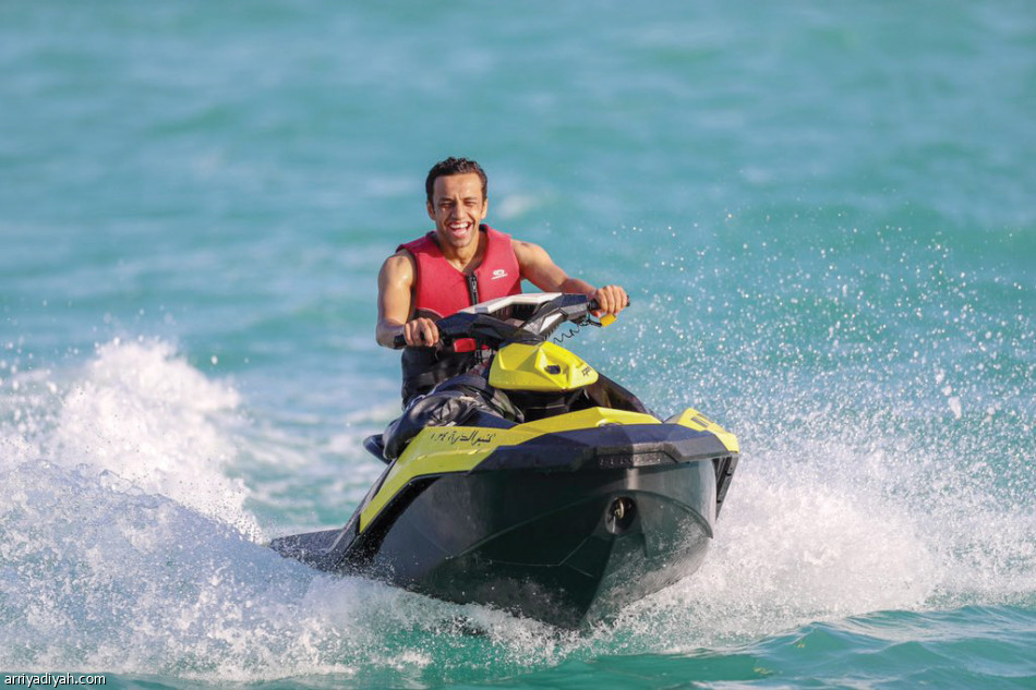 رحلة بحرية تجهز الهلال