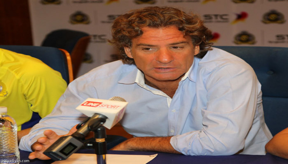 في مؤتمر صحفي. مدرب النصر اعترف وامتدح وتحدث عن الهلال
