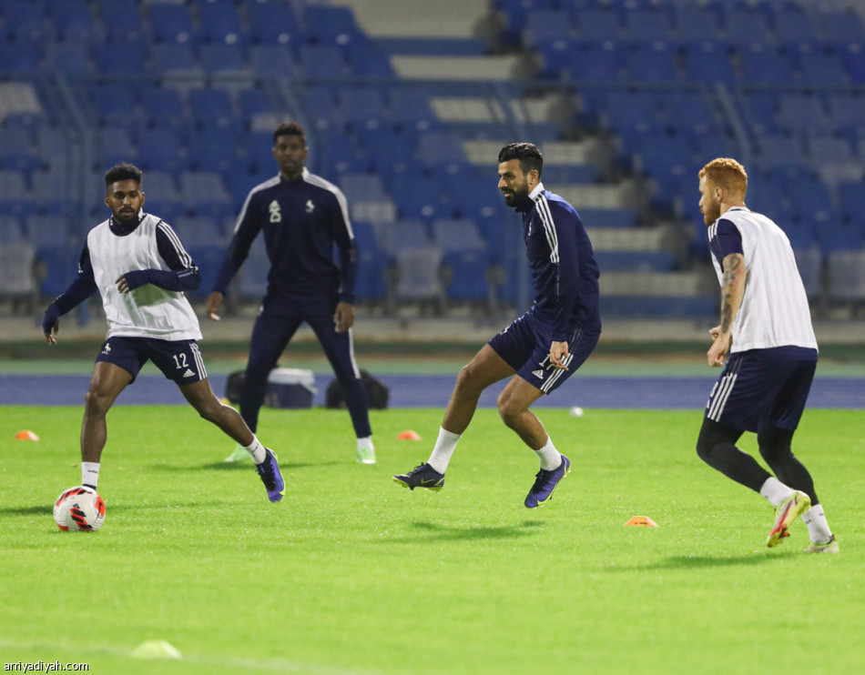 الاتفاق يستأنف تدريباته وكورونا يغيب الغامدي