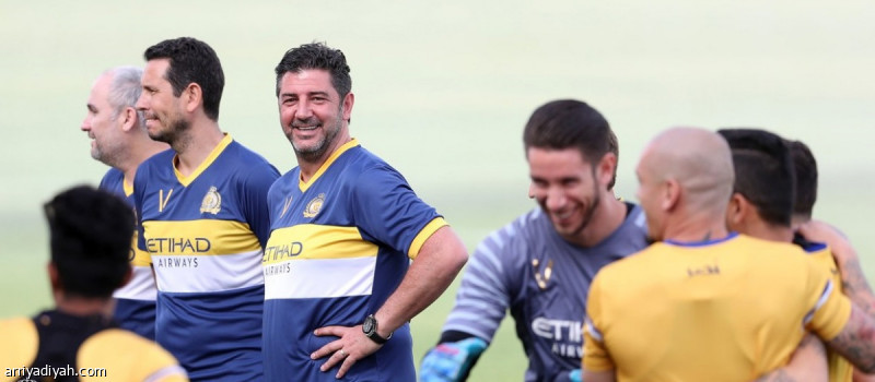 قبل الهلال.. فيتوريا يريح لاعبيه 24 ساعة