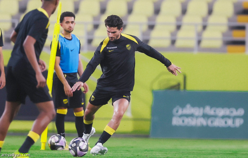 الاتحاد يخسر الشهري.. ويستعيد رايكوفيتش وعوار وروجر