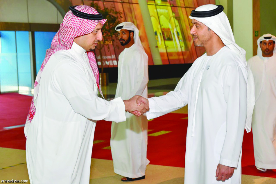 هزاع ومنصور يستقبلان اتحاد القدم 