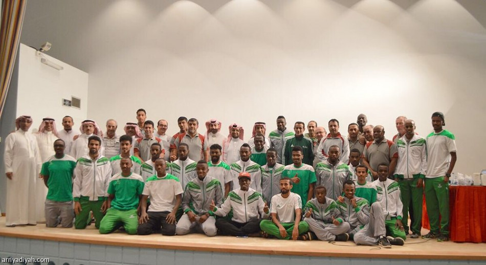 لجنة المنشطات تثقف لاعبي منتخب القوى عن مخاطر المنشطات
