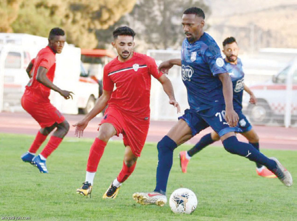 العين
يخطف الثاني