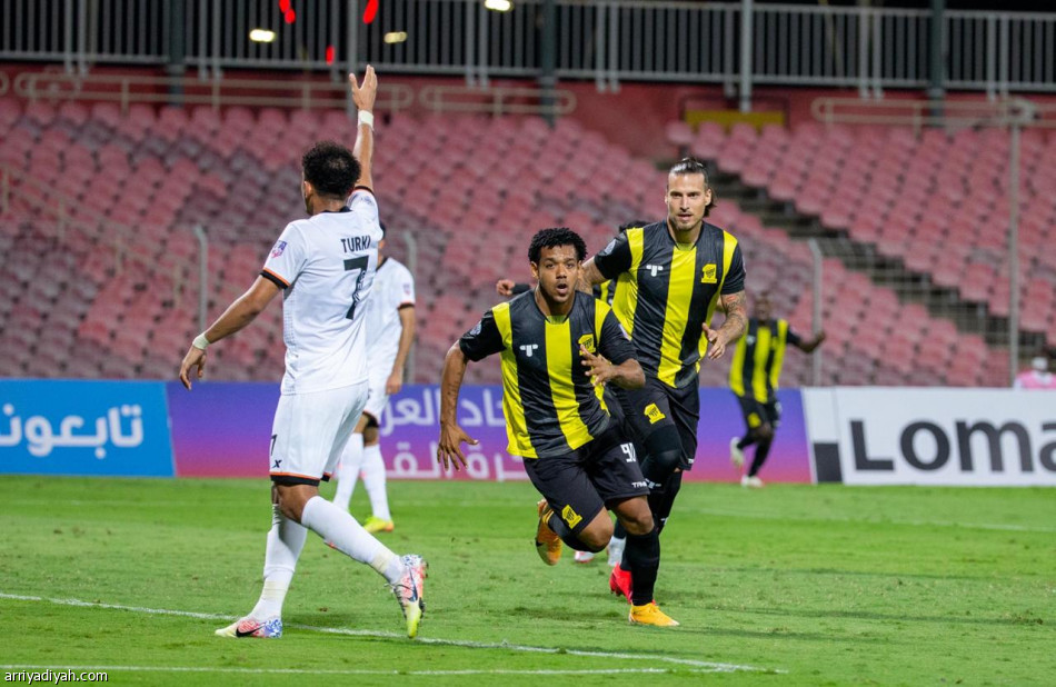 الاتحاد يعود إلى نهائي العرب بعد 15 عاما
