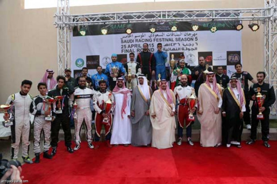 أمير الرياض يرعى ختام مهرجان السباقات السعودي على حلبة الريم