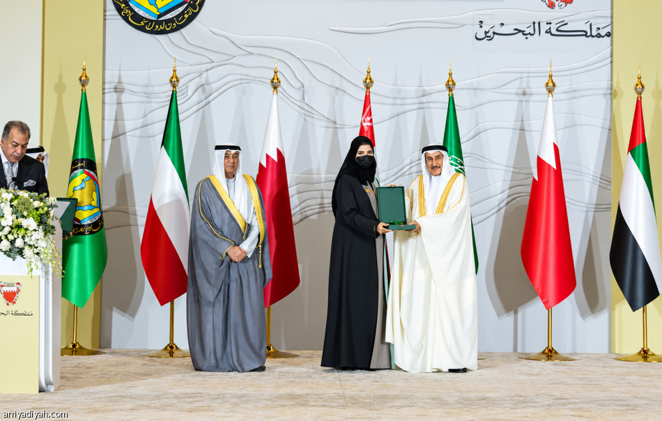 سلمان بن عبد الله يتوج مالك آقورديانو بالكأس الملكي السعودي