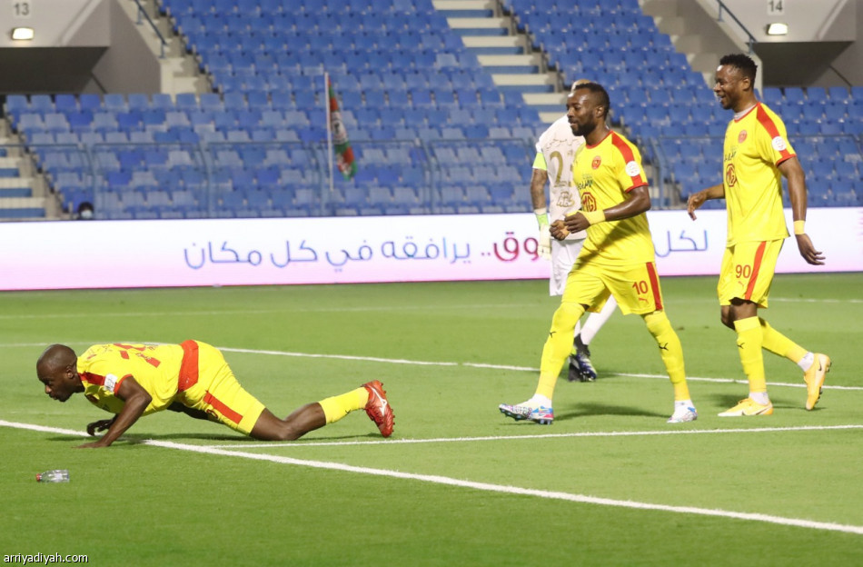 القادسية يثأر من الاتفاق بـ«3 جزائيات»